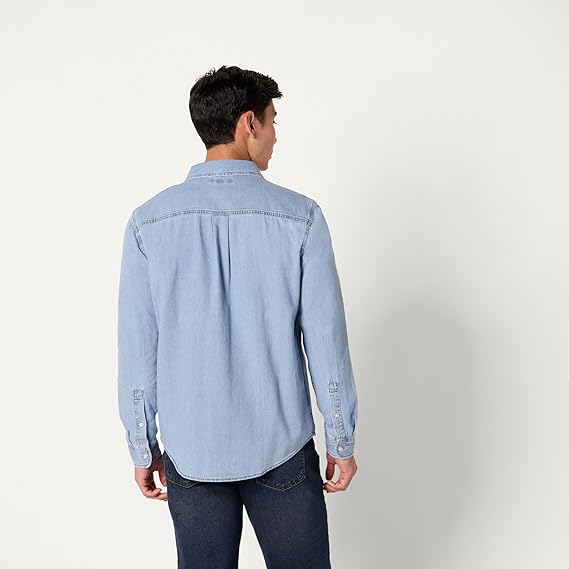 Men's Regular-Fit Long-Sleeve Button-Down Denim Shirt